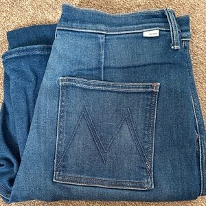 MOTHER Jeans SIZE:31 Color: Nip it in the bud